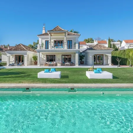 Vacation I Milka, Frontline Golf, Giant Private Heated Pool, Close To High-end Restaurants, 8min Puerto Banus, Cine * Marbella