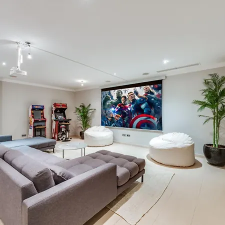 Vacation I Milka, Frontline Golf, Giant Private Heated Pool, Close To High-end Restaurants, 8min Puerto Banus, Cine