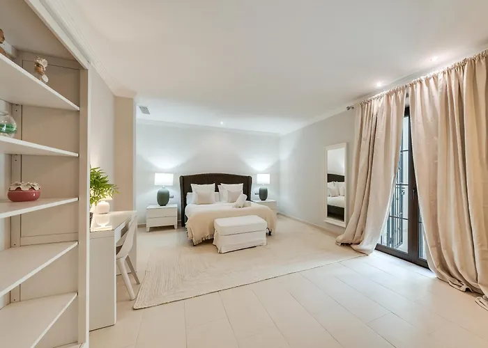 Vacation I Milka, Frontline Golf, Giant Private Heated Pool, Close To High-end Restaurants, 8min Puerto Banus, Cine * Marbella