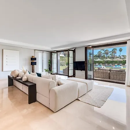 Vacation I Milka, Frontline Golf, Giant Private Heated Pool, Close To High-end Restaurants, 8min Puerto Banus, Cine * Marbella