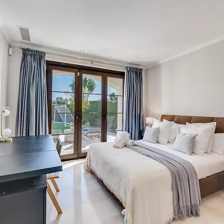 Vacation I Milka, Frontline Golf, Giant Private Heated Pool, Close To High-end Restaurants, 8min Puerto Banus, Cine *