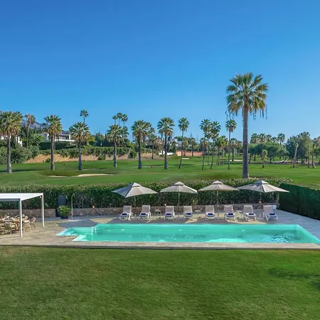 Vacation I Milka, Frontline Golf, Giant Private Heated Pool, Close To High-end Restaurants, 8min Puerto Banus, Cine Marbella