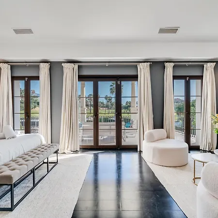 Vacation I Milka, Frontline Golf, Giant Private Heated Pool, Close To High-end Restaurants, 8min Puerto Banus, Cine * Marbella