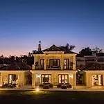 Villa Vacation I Milka, Frontline Golf, Giant Private Heated Pool, Close To High-end Restaurants, 8min Puerto Banus, Cine