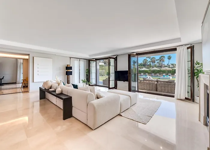 Vacation I Milka, Frontline Golf, Giant Private Heated Pool, Close To High-end Restaurants, 8min Puerto Banus, Cine * 마르베야